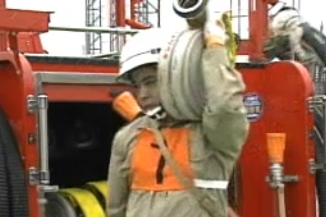 ホースの持ち方